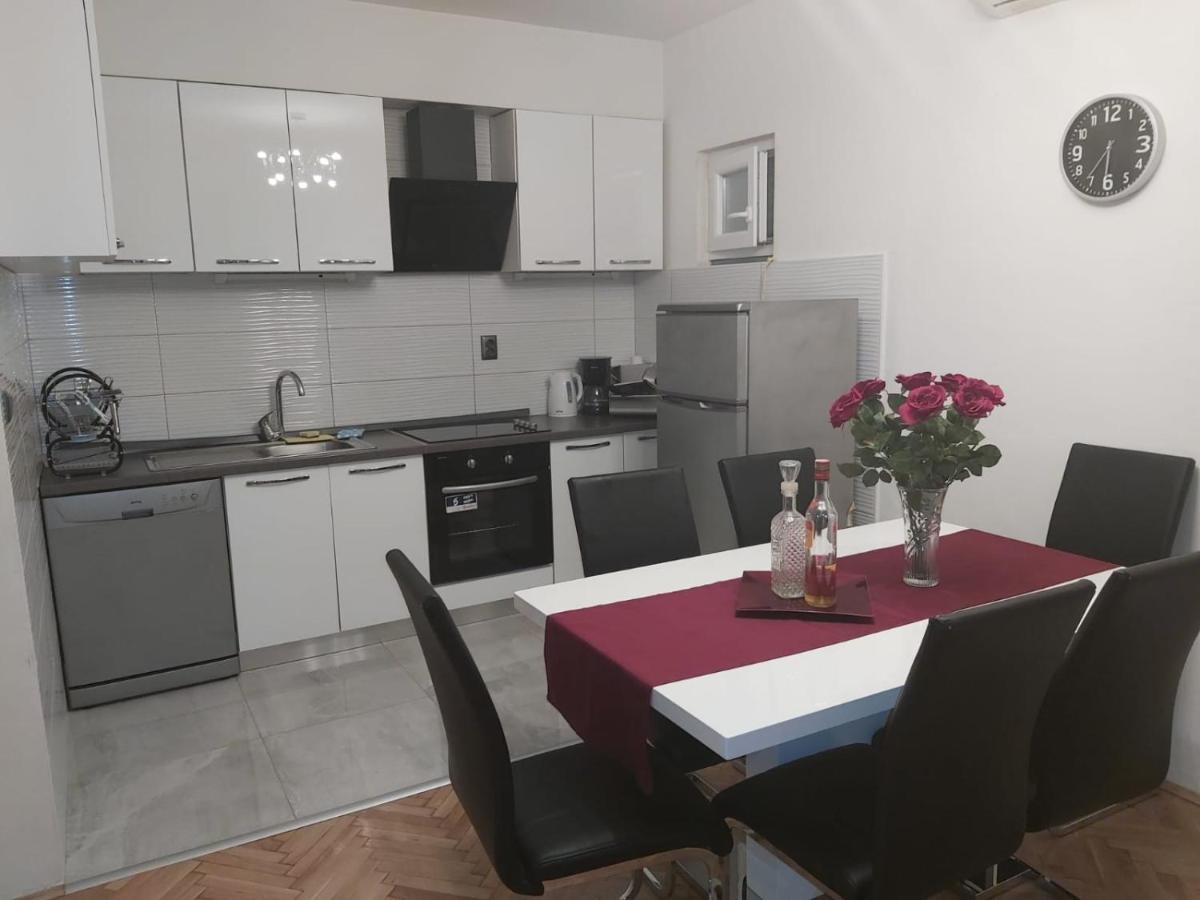 Apartment Ema Спліт Екстер'єр фото