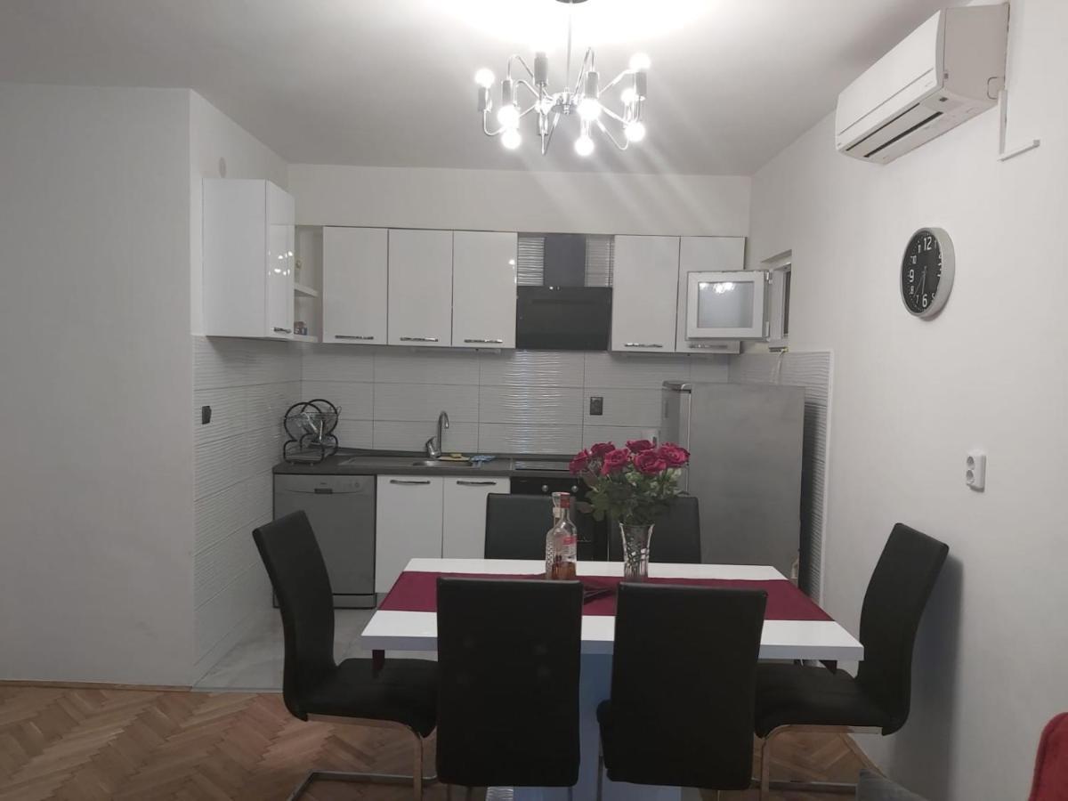 Apartment Ema Спліт Екстер'єр фото