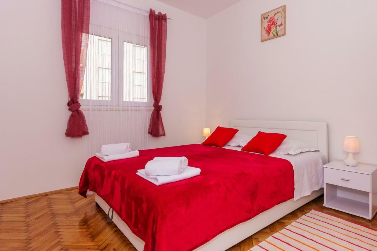 Apartment Ema Спліт Екстер'єр фото