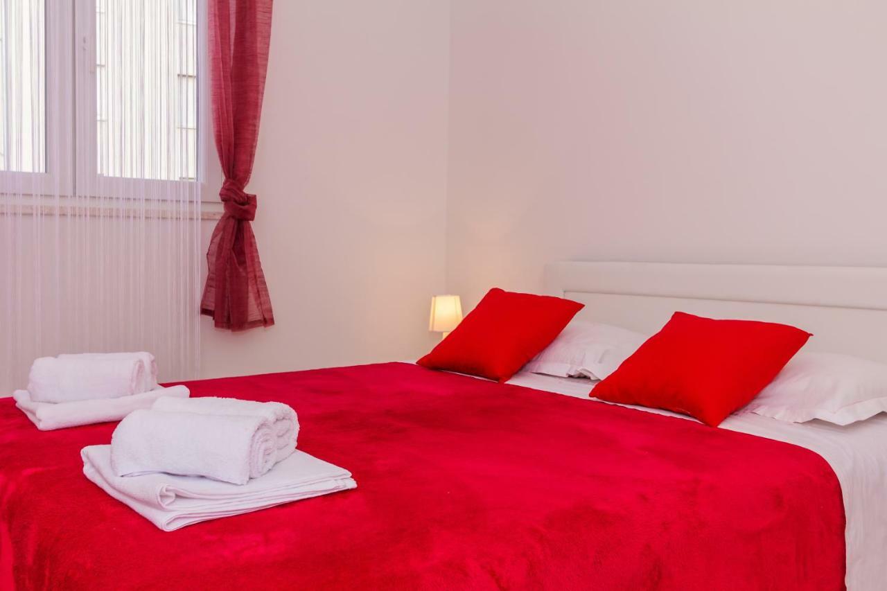 Apartment Ema Спліт Екстер'єр фото